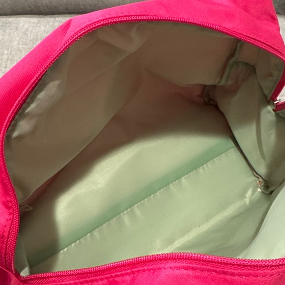 Clinique Pink and Floral Cosmetic Bag Set - Picture 4 of 6